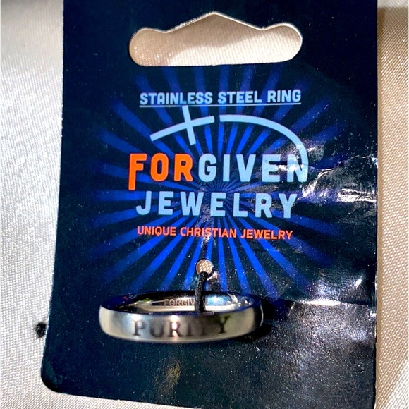 Girls Purity Ring Brand New! Stainless Steel size 8 - Picture 2 of 6